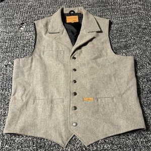 Panhandle Powder River Outfitters Men's Heather Grey Wool Vest